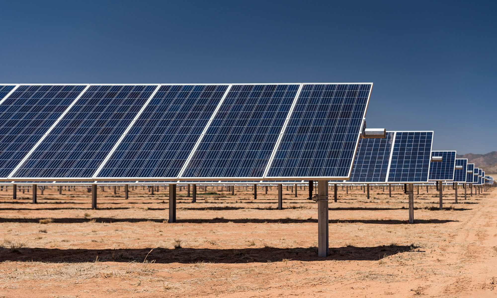 Gray Hawk solar project in Arizona by Swinerton Renewable Energy
